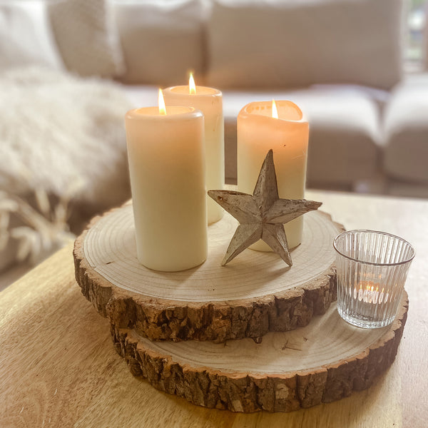 Wood Log Tree Slices - Rustic Wedding Centrepieces. (Varying Sizes 10 - 47cm) - The Wedding of My Dreams